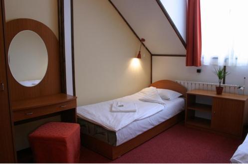 エステルゴム Vadregeny Panzio Bed & Breakfast エクステリア 写真